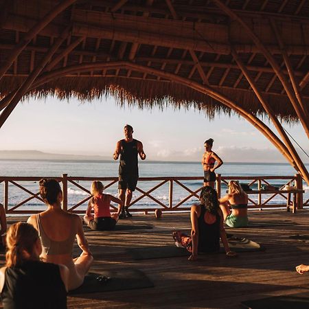 Hotel Komune And Beach Club Bali Keramas Exterior photo