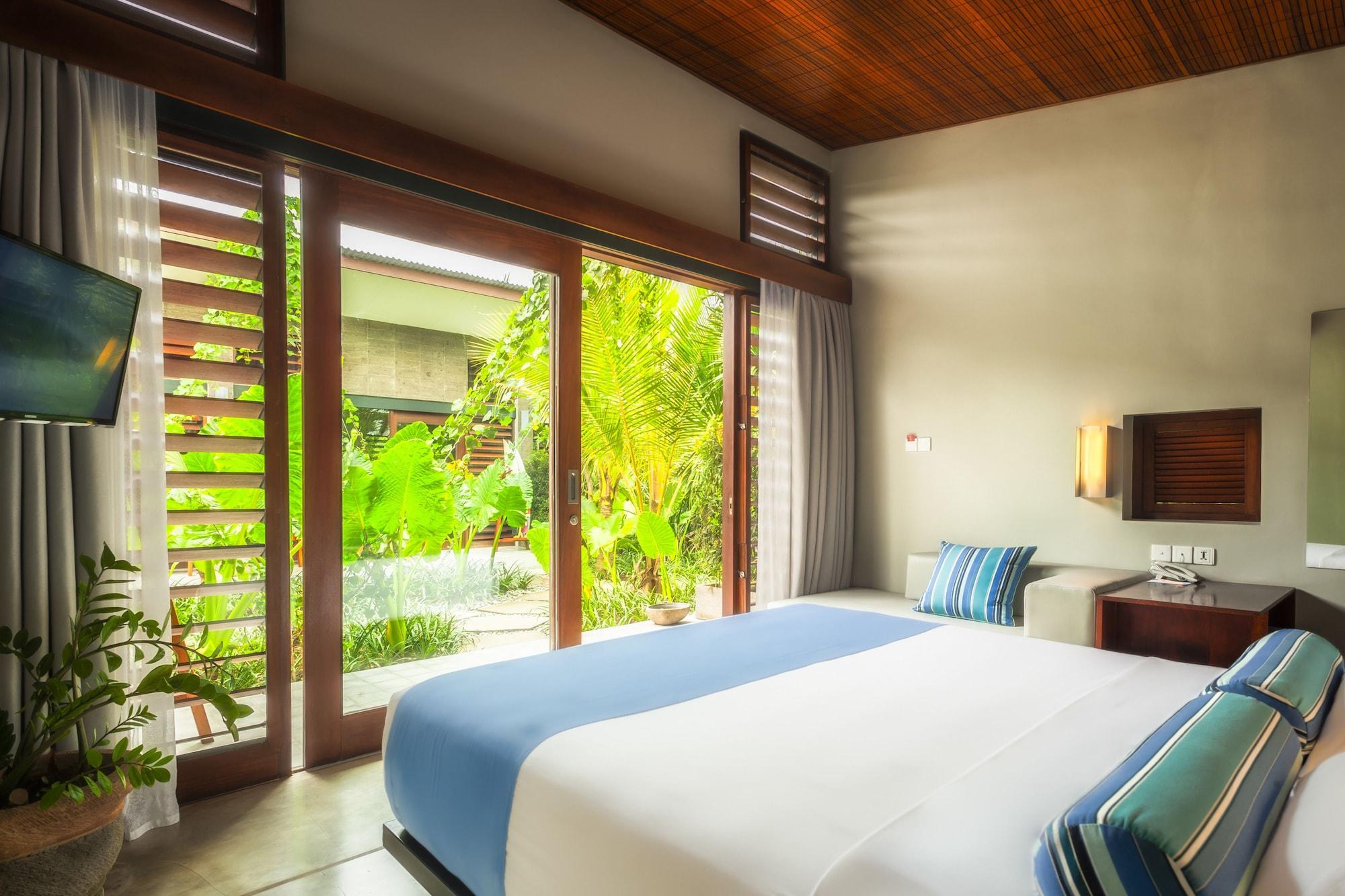 Hotel Komune And Beach Club Bali Keramas Exterior photo