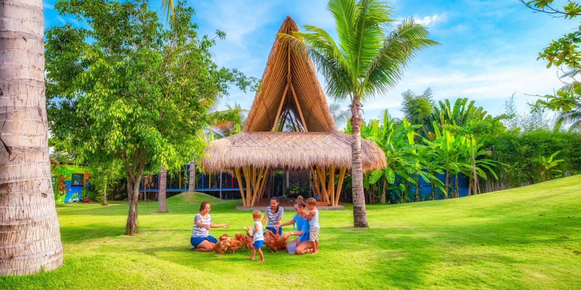 Hotel Komune And Beach Club Bali Keramas Exterior photo