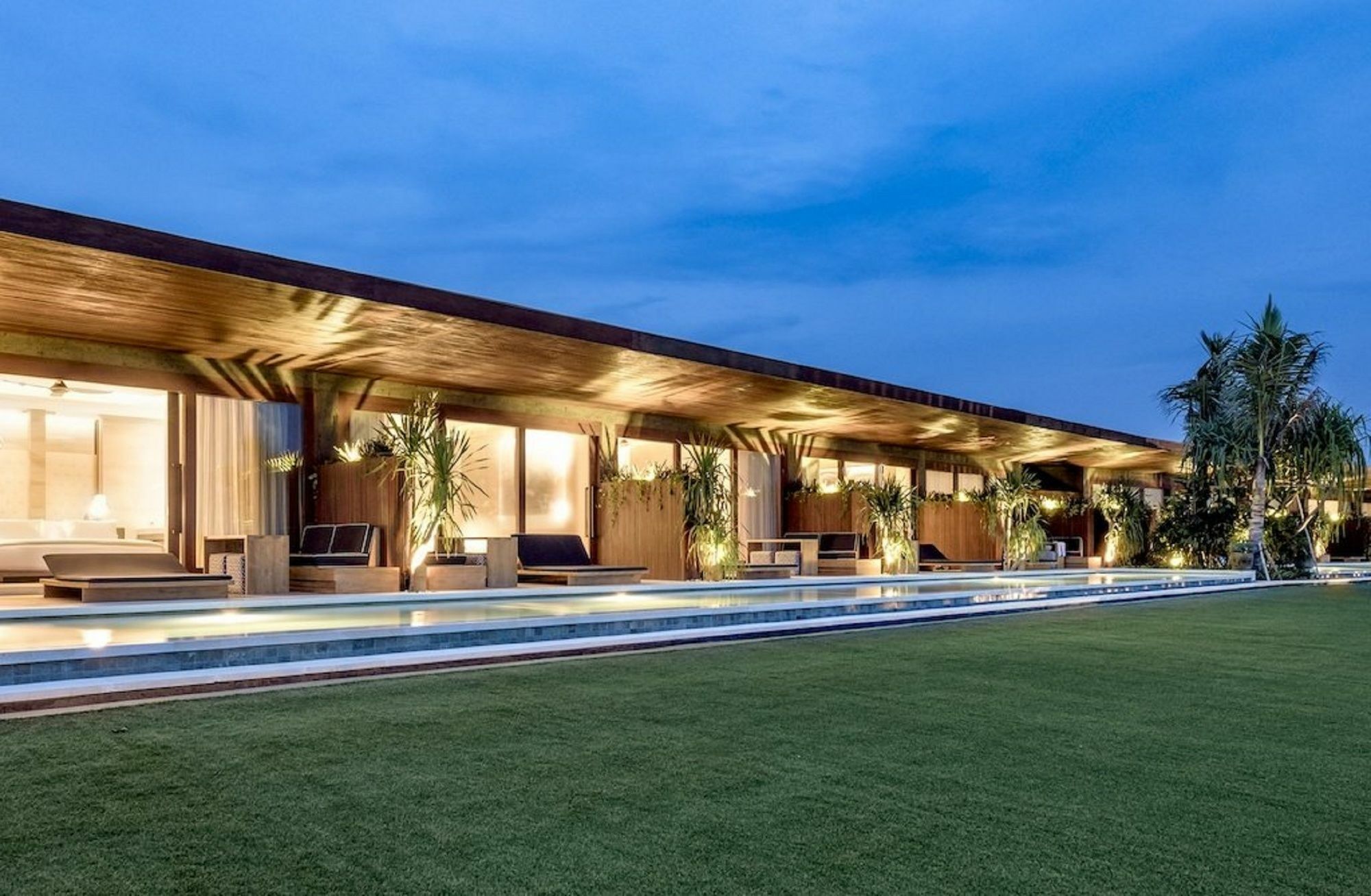 Hotel Komune And Beach Club Bali Keramas Exterior photo